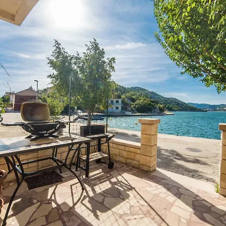 Villa House Ljilja